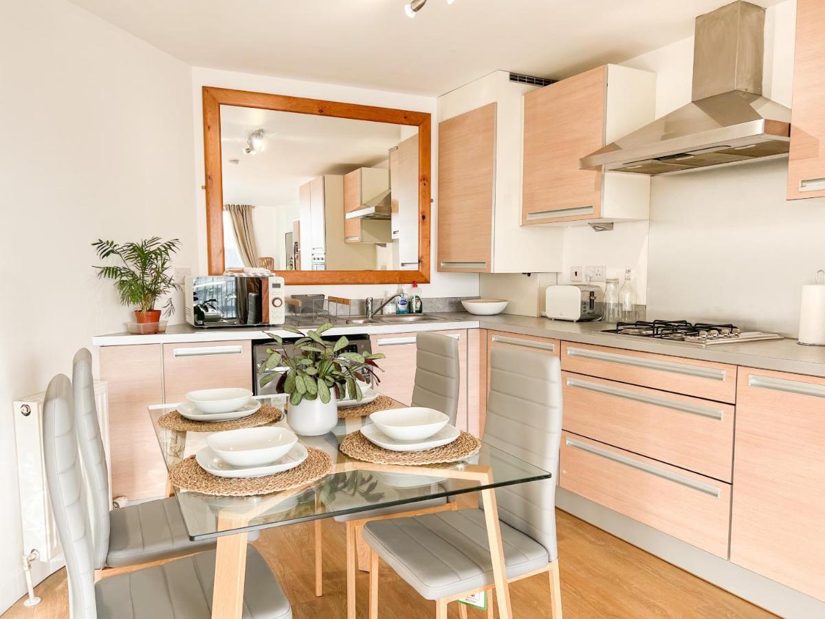 Stunning Riverview City Centre Apartment Глазго Экстерьер фото